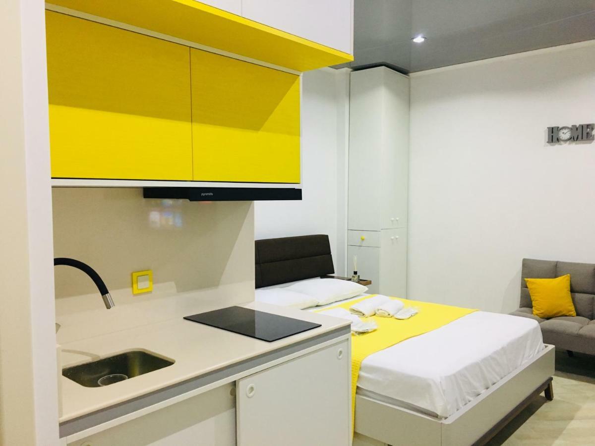 Yellow Room With Sea View マヒンジャウリ エクステリア 写真